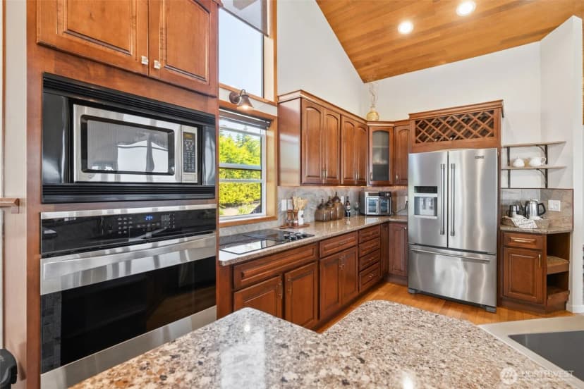 Property photo for 465 Quails Roost Road, Sequim photo 9