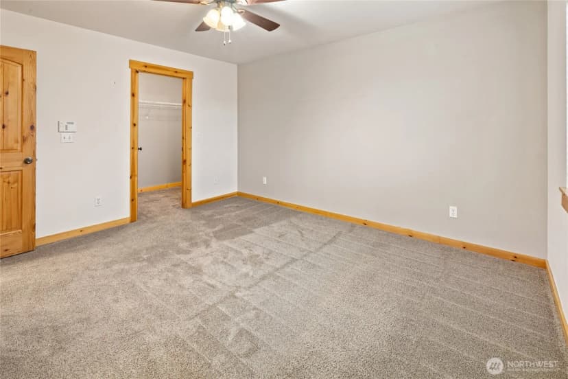 Property photo for 231 Clearwater Loop #1, Ronald photo 12