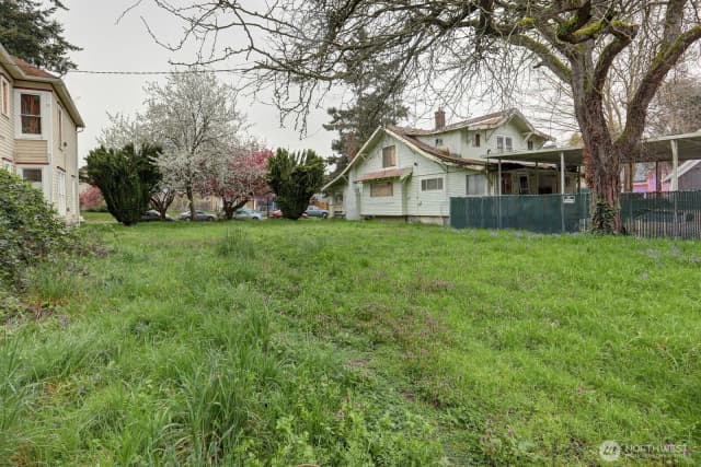 Property photo for 811 S L Street, Tacoma photo 4