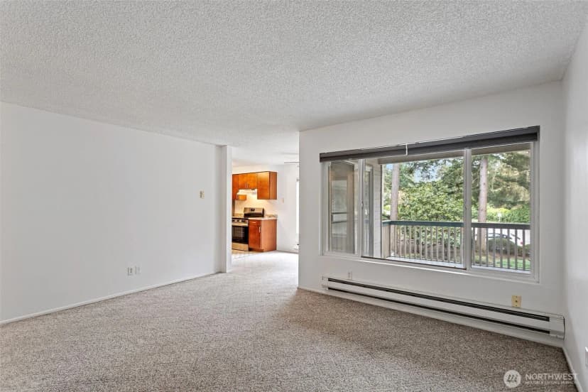 Property photo for 5620 200th Street Sw #a102, Lynnwood photo 2