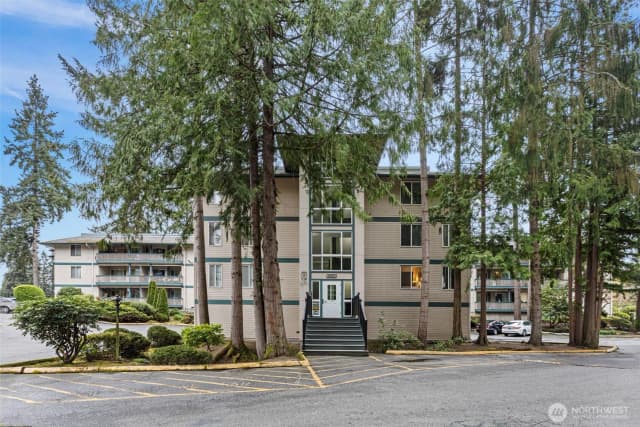Property photo for 5620 200th Street Sw #a102, Lynnwood