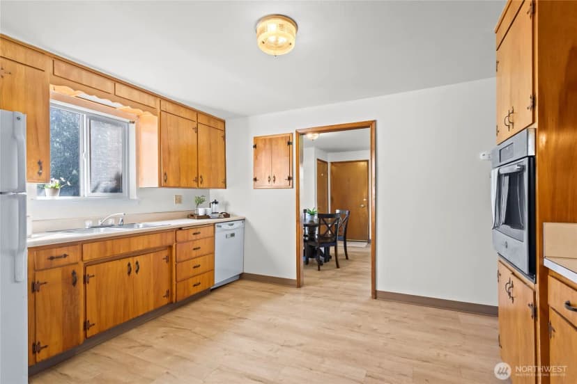 Property photo for 6515 94th Street Sw, Lakewood photo 10