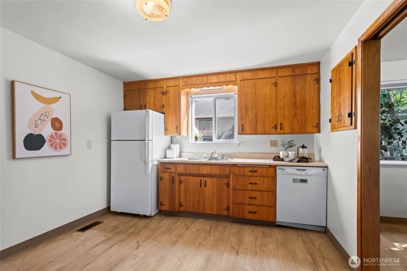 Property photo for 6515 94th Street Sw, Lakewood photo 9