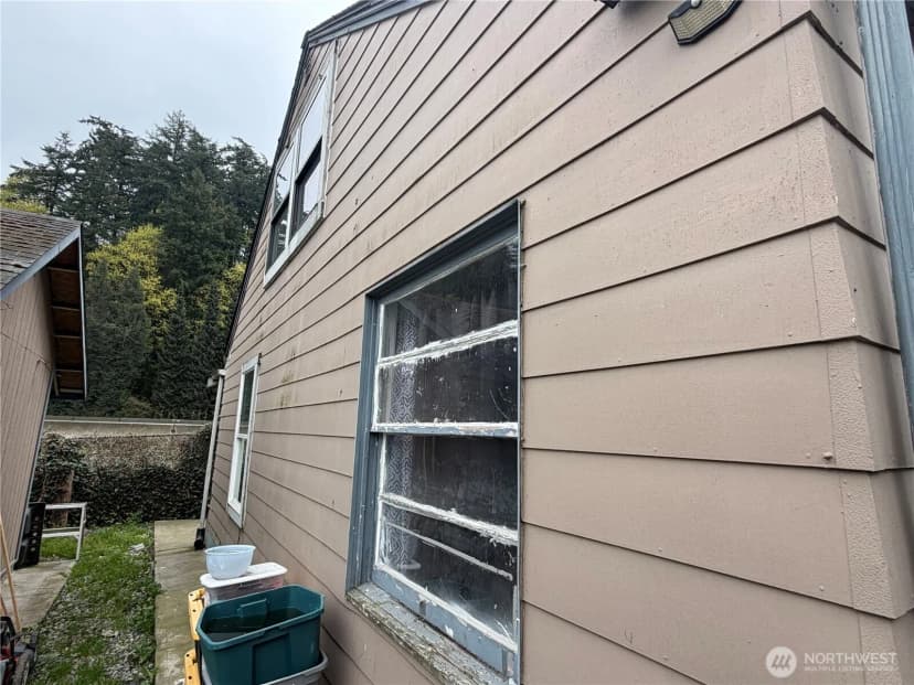 Property photo for 1414 S 7th Street, Mount Vernon photo 16