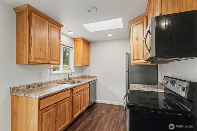 Property photo for 19309 65th Street E, Bonney Lake photo 5