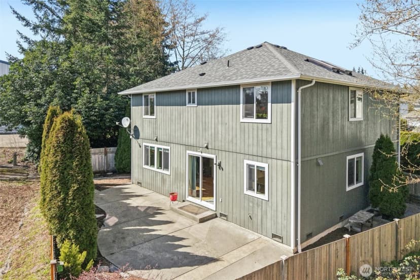 Property photo for 3206 96th Pl Se, Everett photo 24