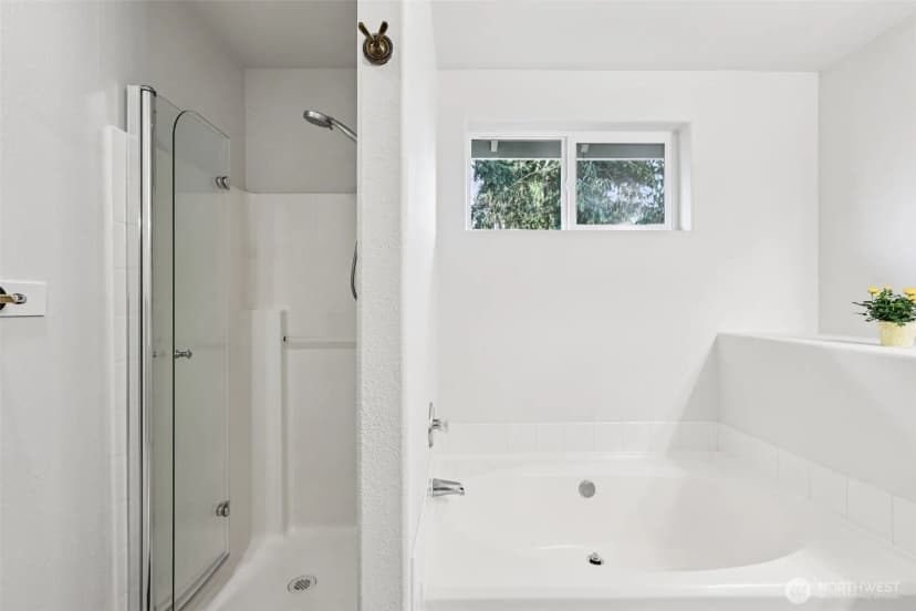 Property photo for 3206 96th Pl Se, Everett photo 19