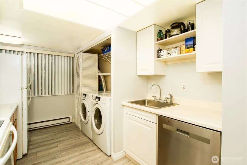 Property photo for 7425 Ruby Drive Sw #c-7, Lakewood photo 6