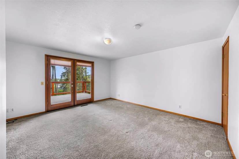 Property photo for 1356 Welling Rd, Bellingham photo 24