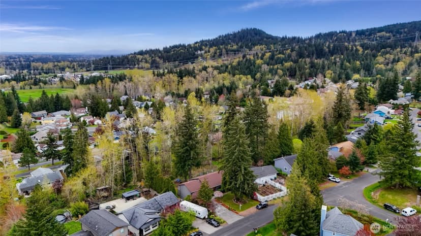 Property photo for 1356 Welling Rd, Bellingham photo 40