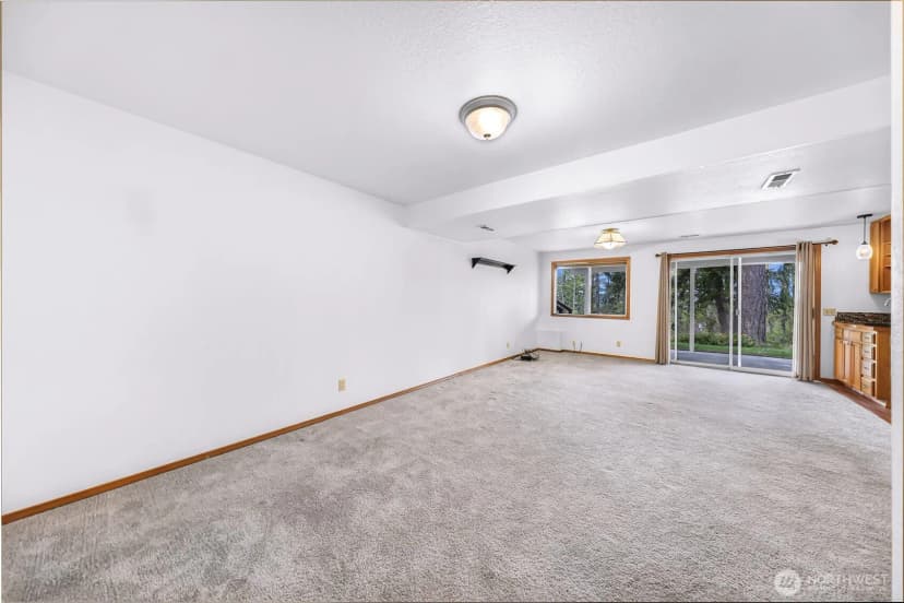 Property photo for 1356 Welling Rd, Bellingham photo 29