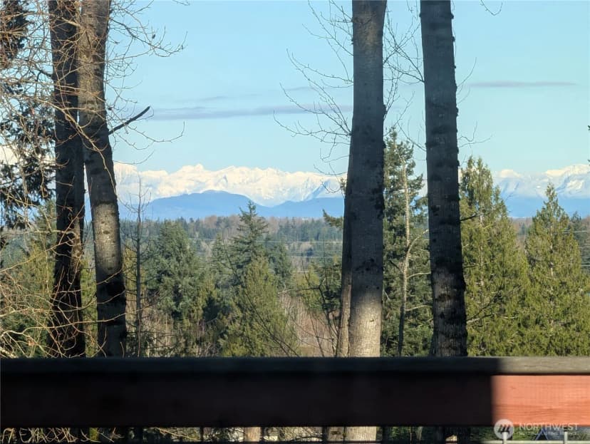 Property photo for 1356 Welling Rd, Bellingham photo 12