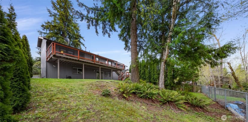 Property photo for 1356 Welling Rd, Bellingham photo 5