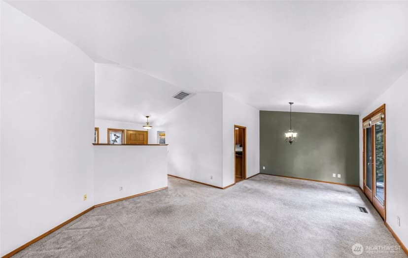 Property photo for 1356 Welling Rd, Bellingham photo 23