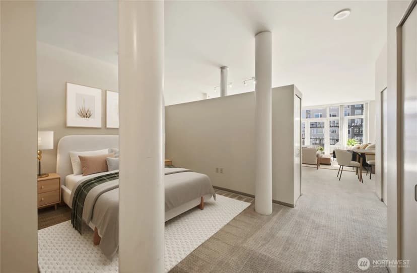 Property photo for 2717 Western Avenue #8020, Seattle photo 12