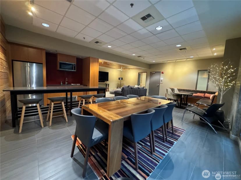 Property photo for 2717 Western Avenue #8020, Seattle photo 26