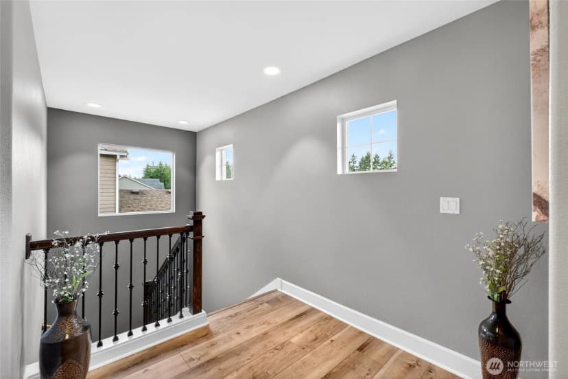 Property photo for 14207 Overlook Drive E, Bonney Lake photo 20