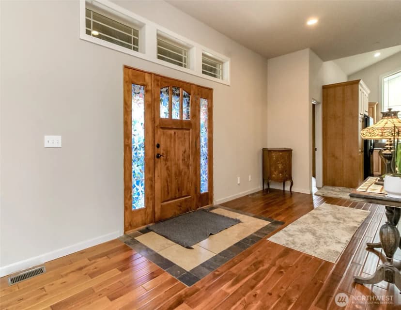 Property photo for 47335 260th Avenue Se, Enumclaw photo 8