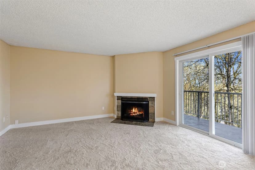 Property photo for 15230 S 43rd Street #c101, Bellevue photo 4