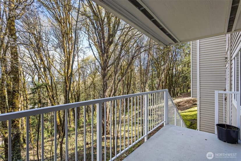 Property photo for 15230 S 43rd Street #c101, Bellevue photo 19