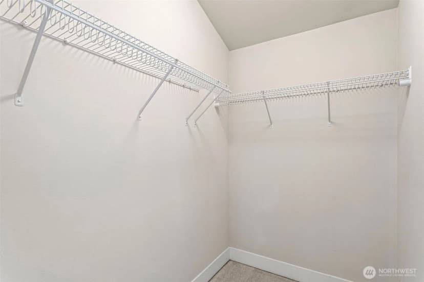 Property photo for 9501 Interlake Avenue N, Seattle photo 21