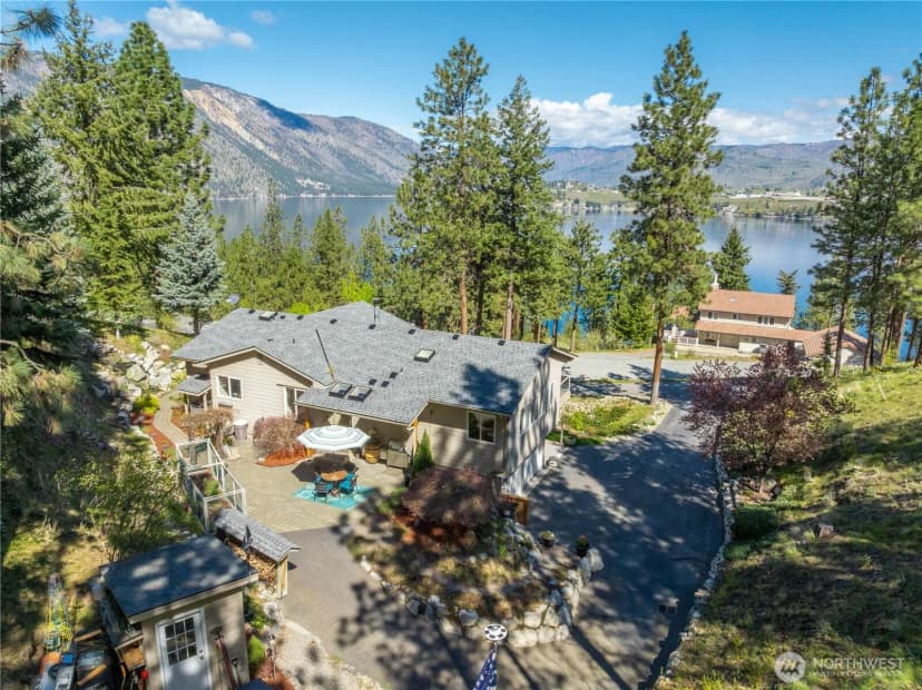 Property photo for 7379 Ridgeview Drive, Chelan