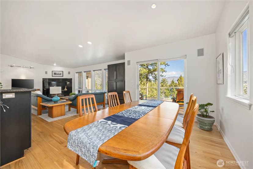 Property photo for 7379 Ridgeview Drive, Chelan photo 12