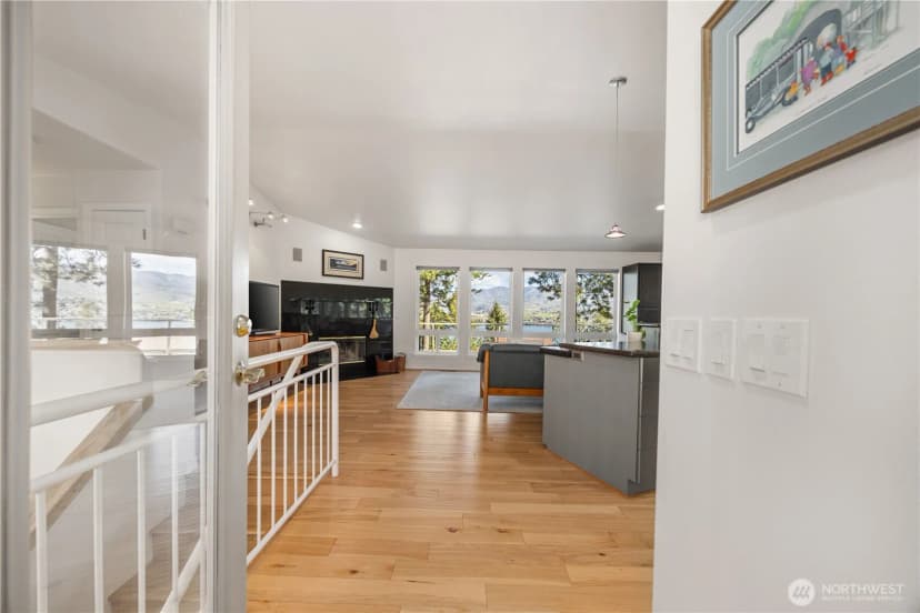 Property photo for 7379 Ridgeview Drive, Chelan photo 8