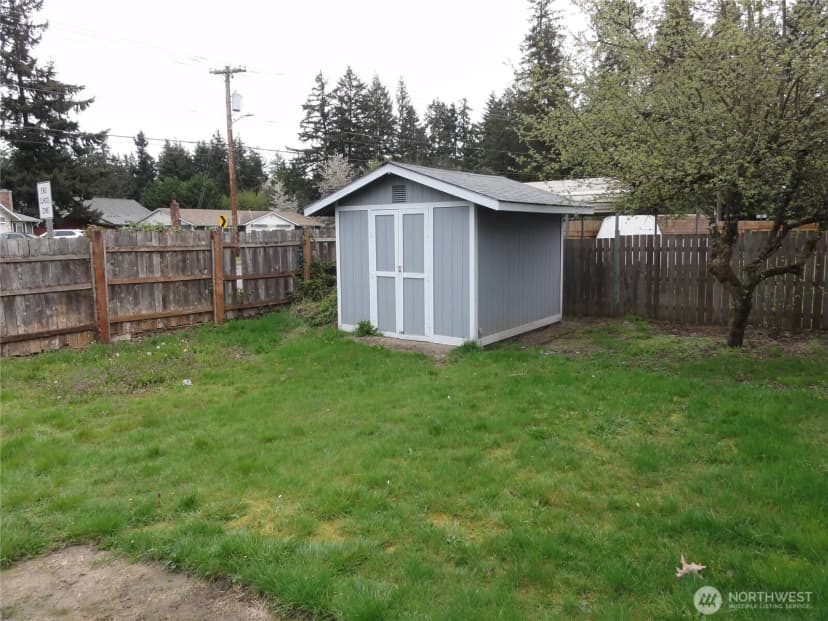Property photo for 523 160th Street E, Tacoma photo 17