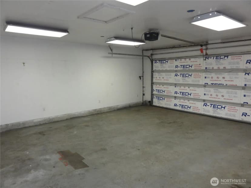 Property photo for 523 160th Street E, Tacoma photo 19