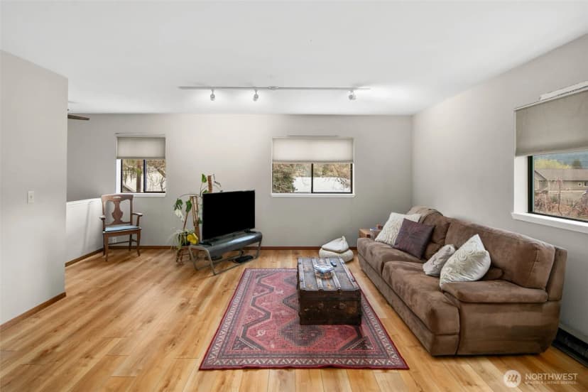 Property photo for 127 Mill Street, Leavenworth photo 14