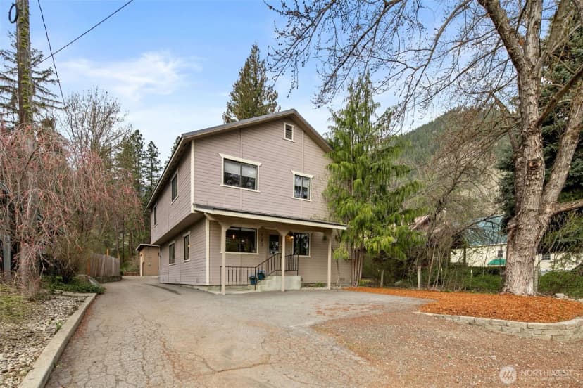 Property photo for 127 Mill Street, Leavenworth photo 32