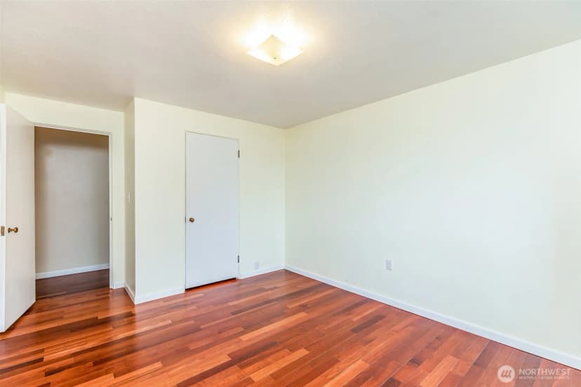 Property photo for 1800 Taylor Avenue N #305, Seattle photo 14