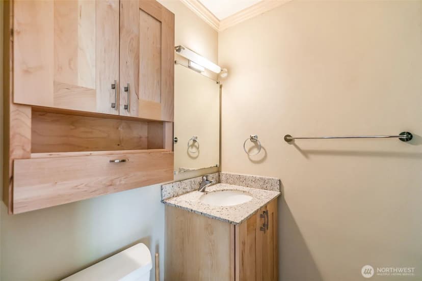 Property photo for 1800 Taylor Avenue N #305, Seattle photo 13