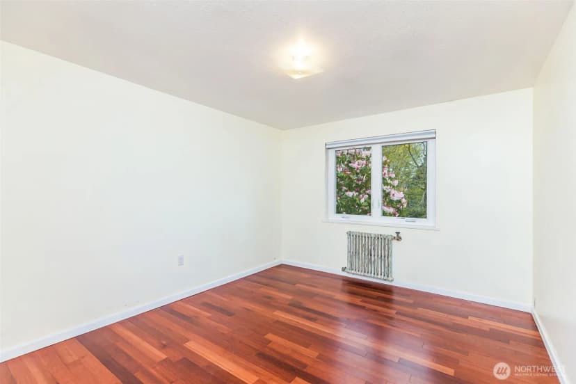 Property photo for 1800 Taylor Avenue N #305, Seattle photo 12