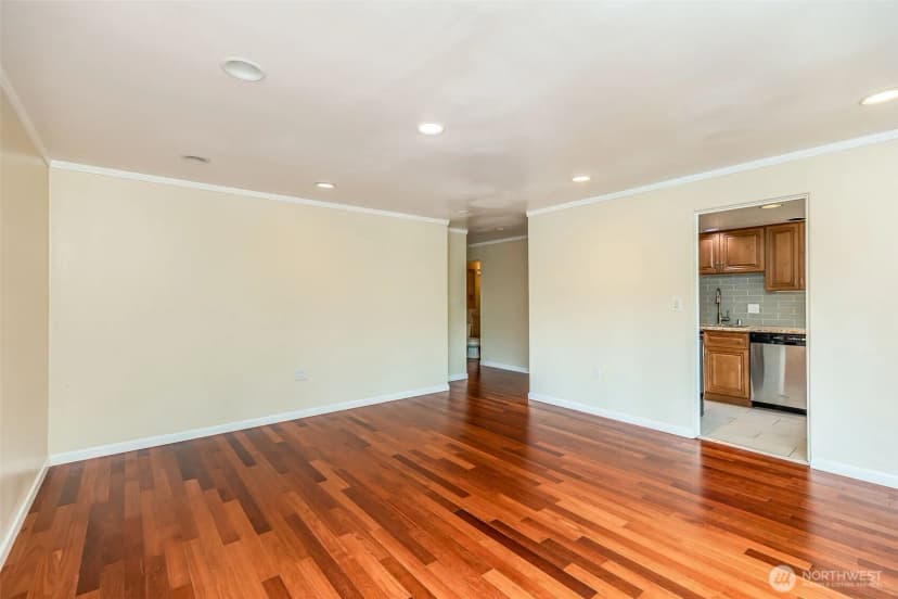 Property photo for 1800 Taylor Avenue N #305, Seattle photo 18