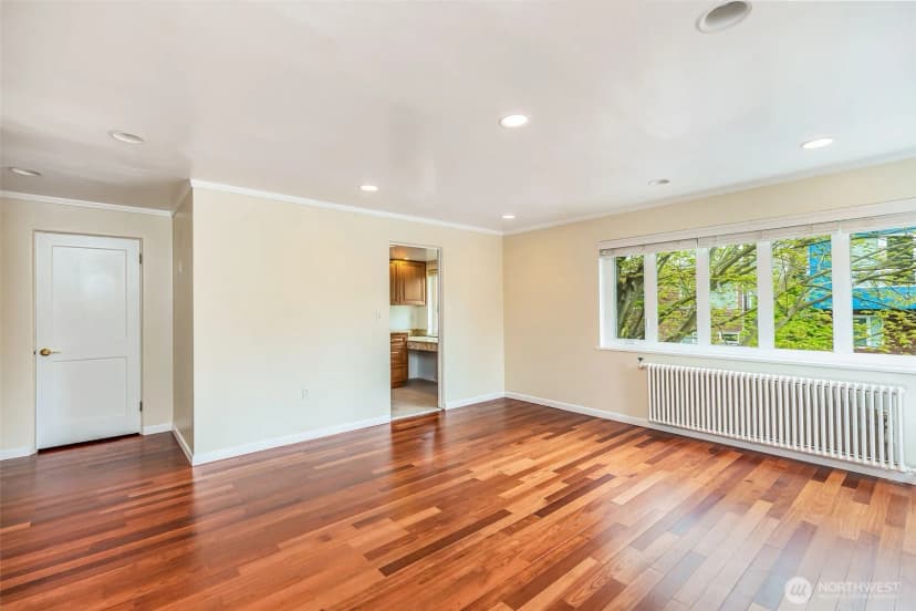 Property photo for 1800 Taylor Avenue N #305, Seattle photo 11