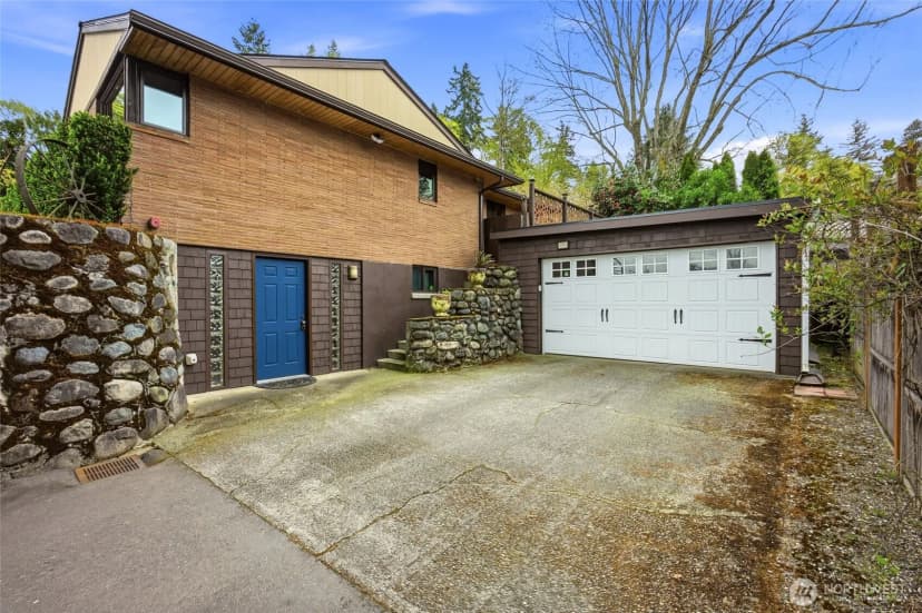 Property photo for 525 Kenosia Avenue S, Kent photo 28