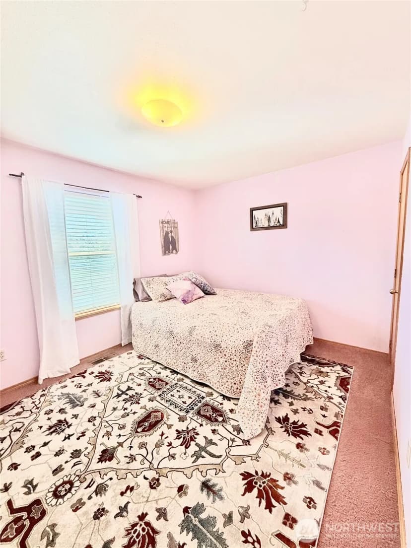 Property photo for 47 Kruse Street, Omak photo 27