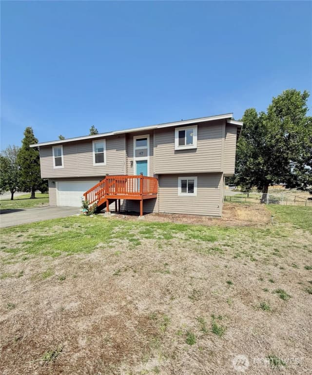 Property photo for 47 Kruse Street, Omak photo 2