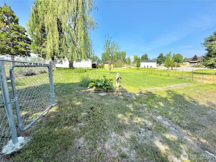 Property photo for 47 Kruse Street, Omak photo 11