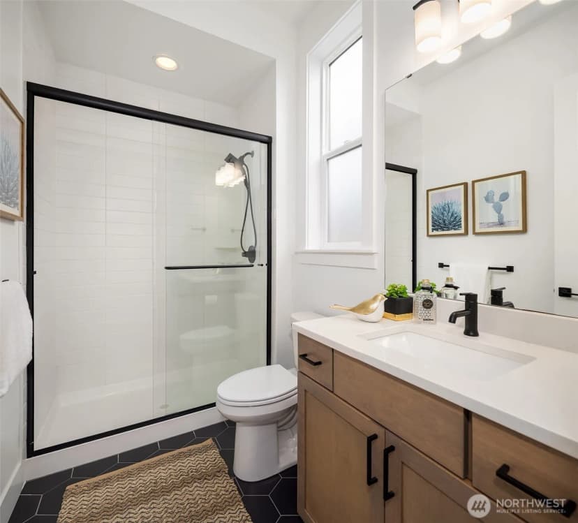 Property photo for 11292 Se 61st Place, Bellevue photo 22