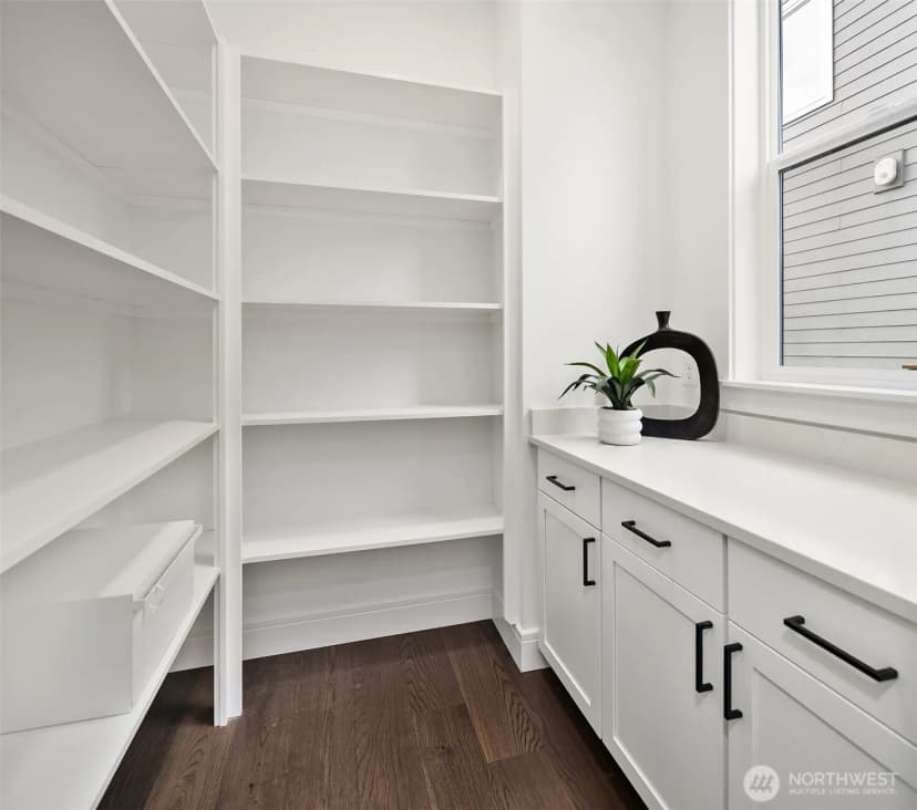 Property photo for 11292 Se 61st Place, Bellevue photo 14