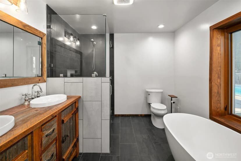 Property photo for 10285 Ski Hill Drive, Leavenworth photo 16