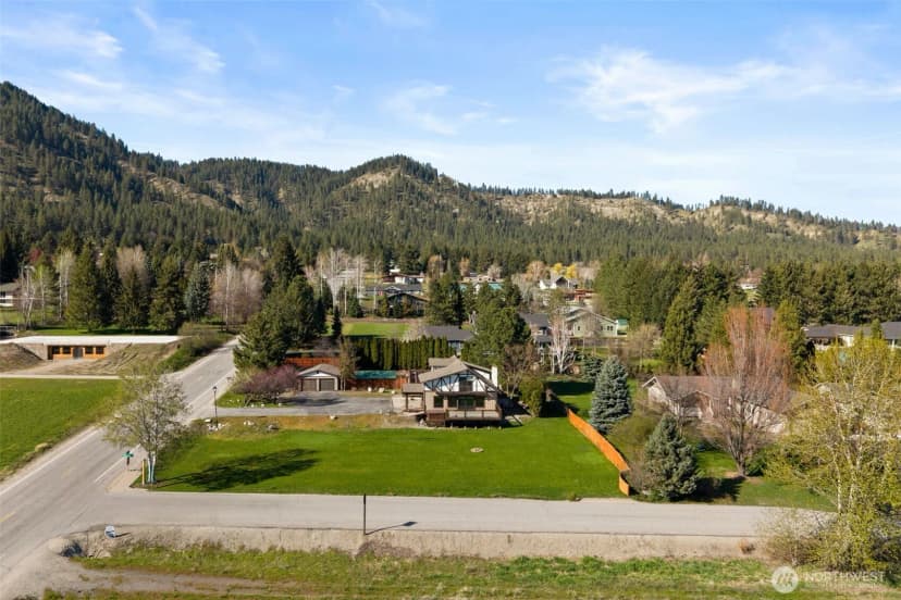 Property photo for 10285 Ski Hill Drive, Leavenworth
