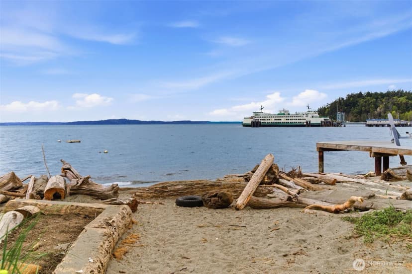 Property photo for 9272 Fauntleroy Way Sw, Seattle photo 34