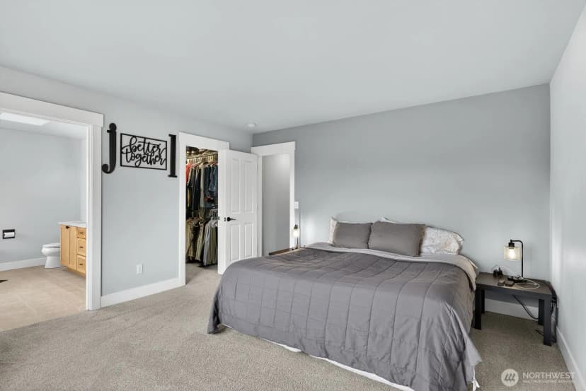 Property photo for 2215 37th Court, Anacortes photo 20