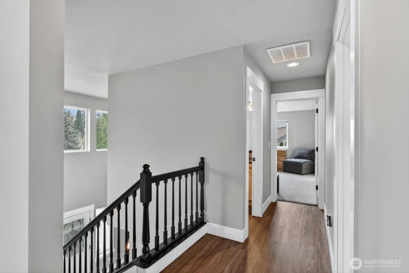 Property photo for 2215 37th Court, Anacortes photo 19