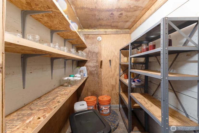 Property photo for 15120 Elm Street E, Sumner photo 34