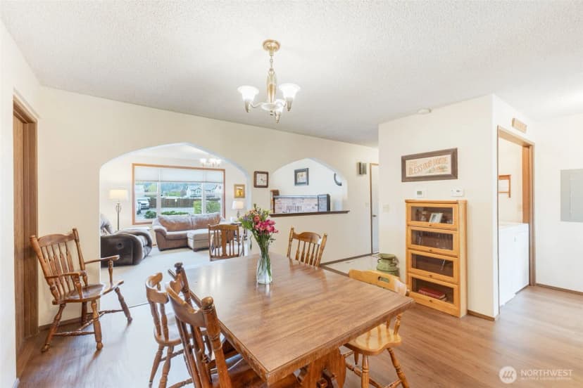Property photo for 15120 Elm Street E, Sumner photo 6